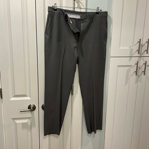Haggar premium classic fit dress pants 38/32